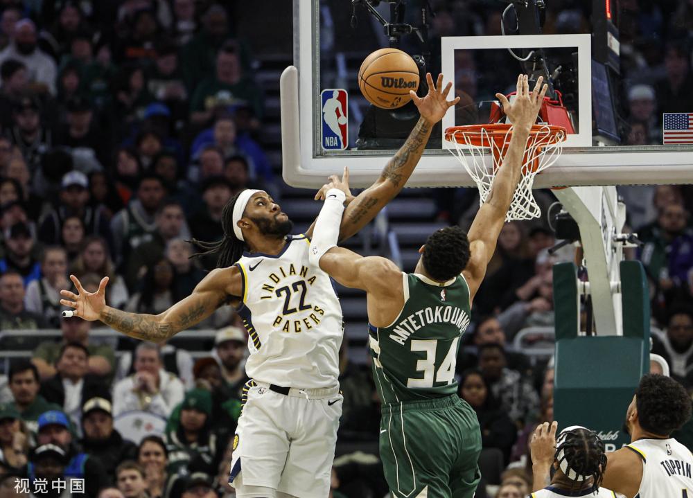 他和妻子已 他和妻子已